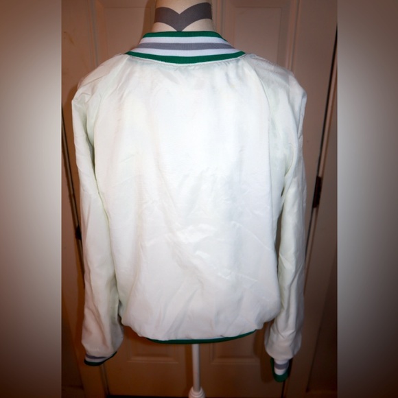 Vintage Rare Varsity Label - TIGERS V-Neck Pullover SIZE MEDIUM - Picture 4 of 4